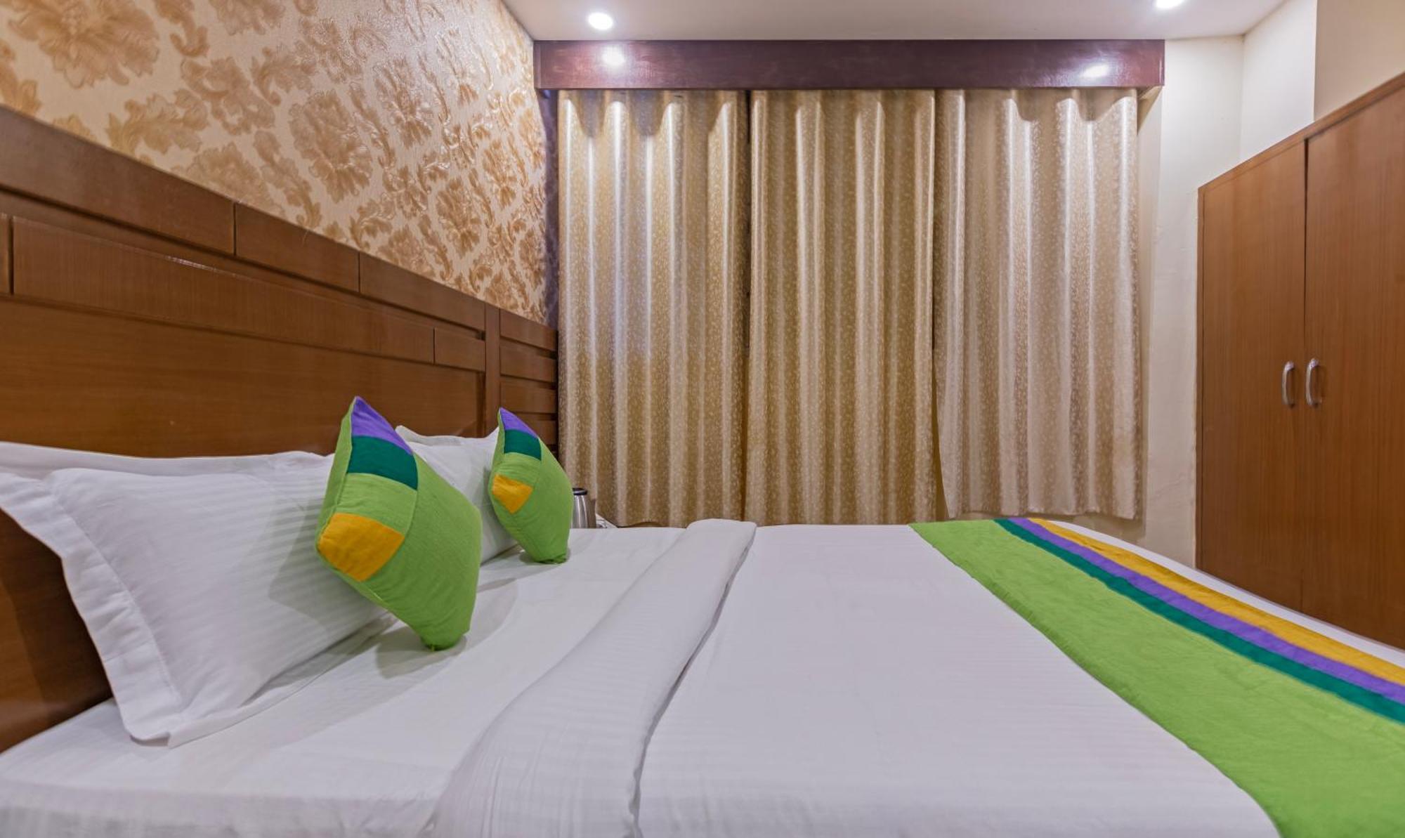 Treebo Green View, Noida Indirapuram Exterior photo